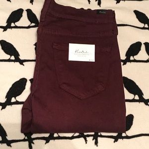Kancan distressed skinny jeans size 7/27